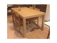 Tavolo + 4 sedie Magic ditta Veneta Cucine sconto del 60%