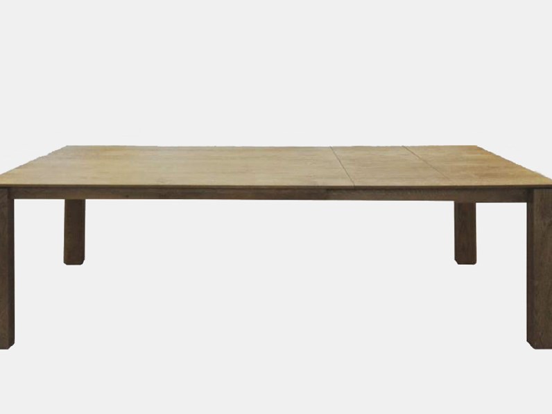 Tavolo allungabile in legno massello 140/204 cm Tavolo allungabile in legno massello 140/204 cm