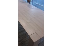 tavolo Mira, esposizione