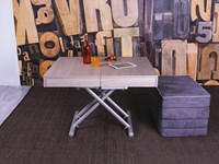 Tavolo Altacom modello Tavoletto. Tavolo che si trasforma in letto con piano in nobilitato orleans sabbia e base verniciato grisou’.