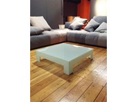 Tavolo Atlantis basso di Glas scontato del 50%
