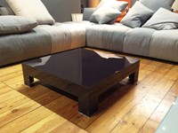 Tavolo Atlantis basso di Glas scontato del 50%