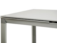 Tavolo Bonaldo modello Chat 165 in alluminio allungabile scontato