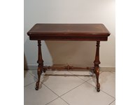 tavolo da gioco in legno e pelle scontato del 50%