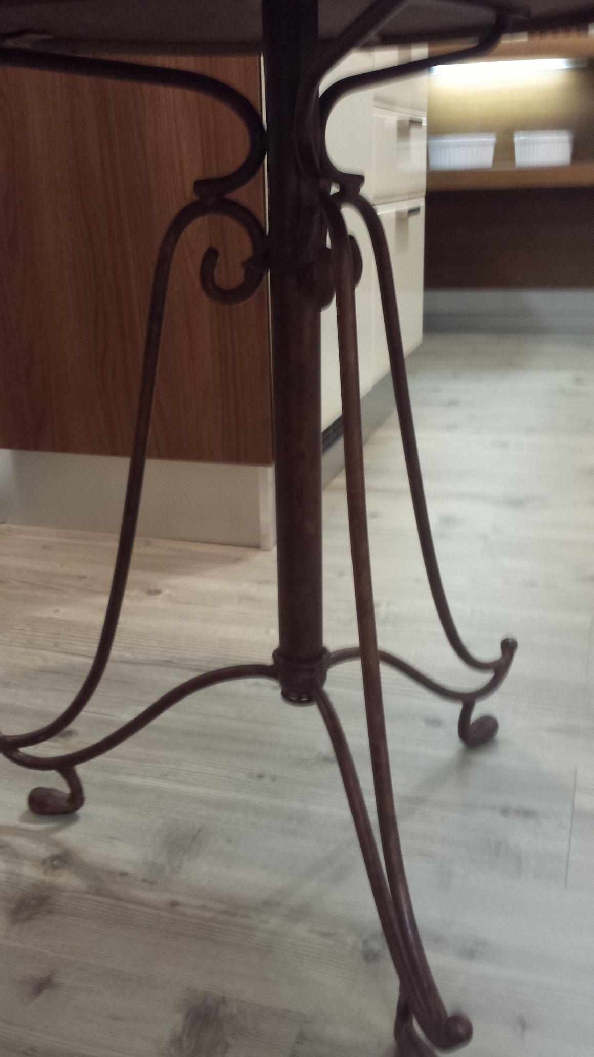 Gambe tavolo ferro arrugginito ~ windell.co = tavolo design e ... Gambe tavolo ferro