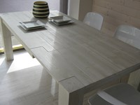 tavolo in legno in promozione