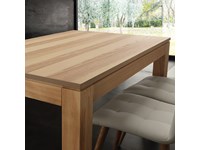 Tavolo Laseggiola modello Contemporaneo