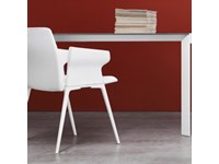 Tavolo Nori rettangolare allungabile in vetro design Kristalia