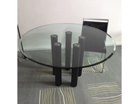 Tavolo Zanotta mod. Brentano D.115 piano in cristallo bisellato scontato del 74%